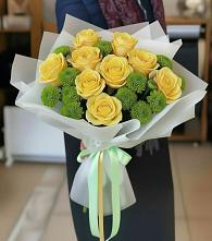 Букет цветов из:  Хризантемы и Розы в Агрогородок