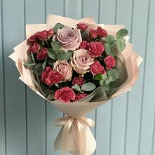 Букет цветов из:  Гвоздики и Розы в Агрогородок